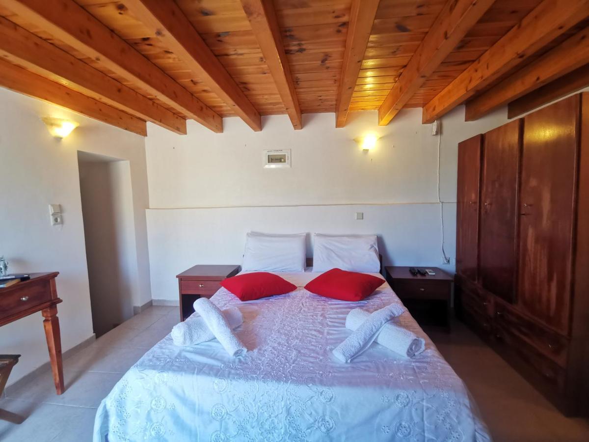 Kalypso Apartment Chalki Town Exterior foto